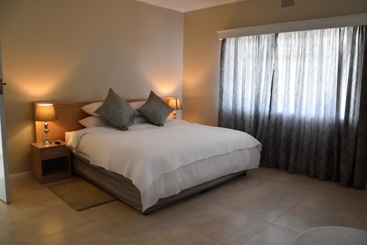 34Onlincoln Guesthouse Bellville Εξωτερικό φωτογραφία